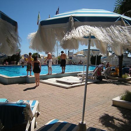 Hotel Ambasciatori Palace Lido di Jesolo Luaran gambar