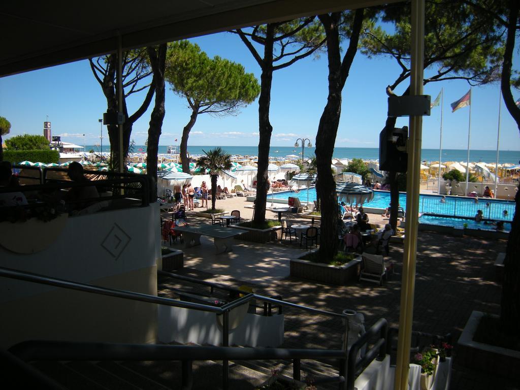 Hotel Ambasciatori Palace Lido di Jesolo Luaran gambar