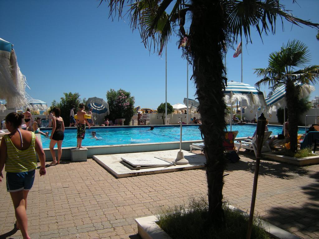 Hotel Ambasciatori Palace Lido di Jesolo Luaran gambar