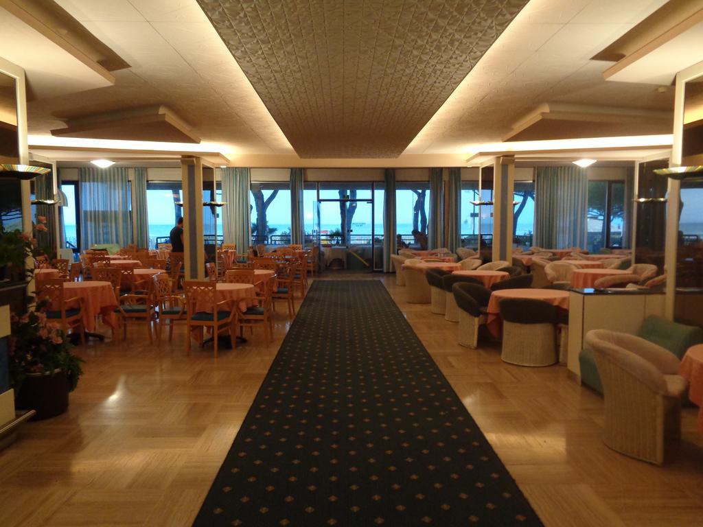 Hotel Ambasciatori Palace Lido di Jesolo Luaran gambar